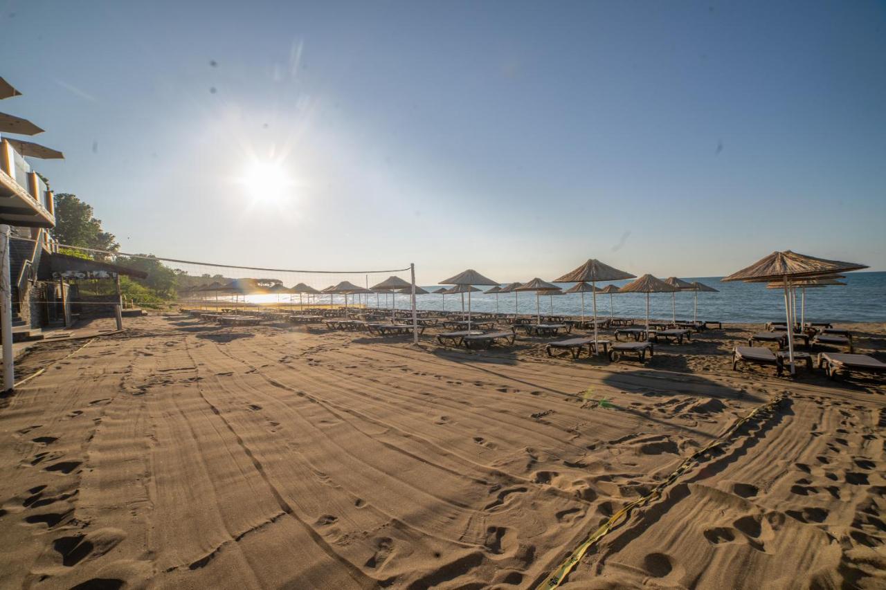 Atik Hotel Unye Buitenkant foto