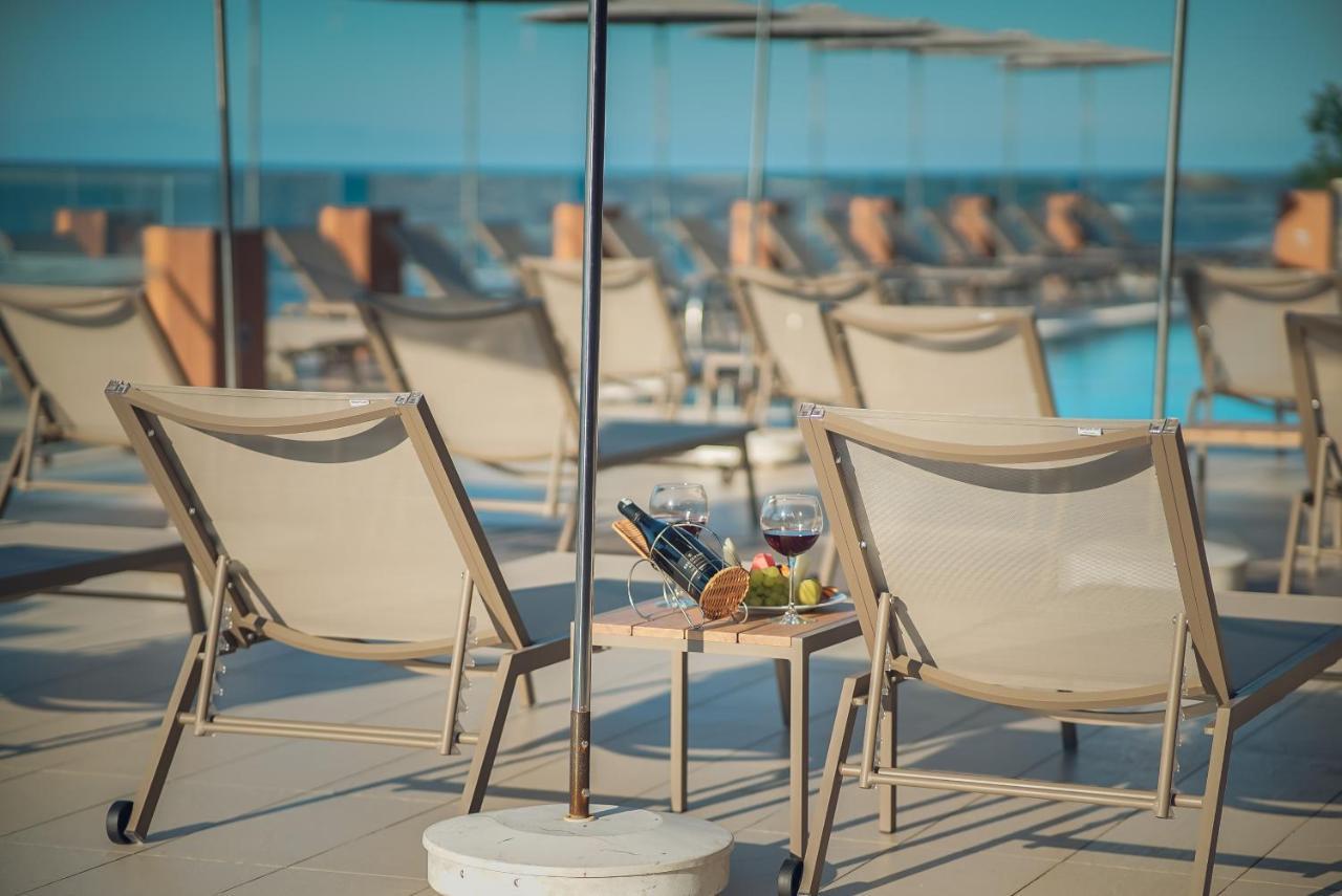 Atik Hotel Unye Buitenkant foto