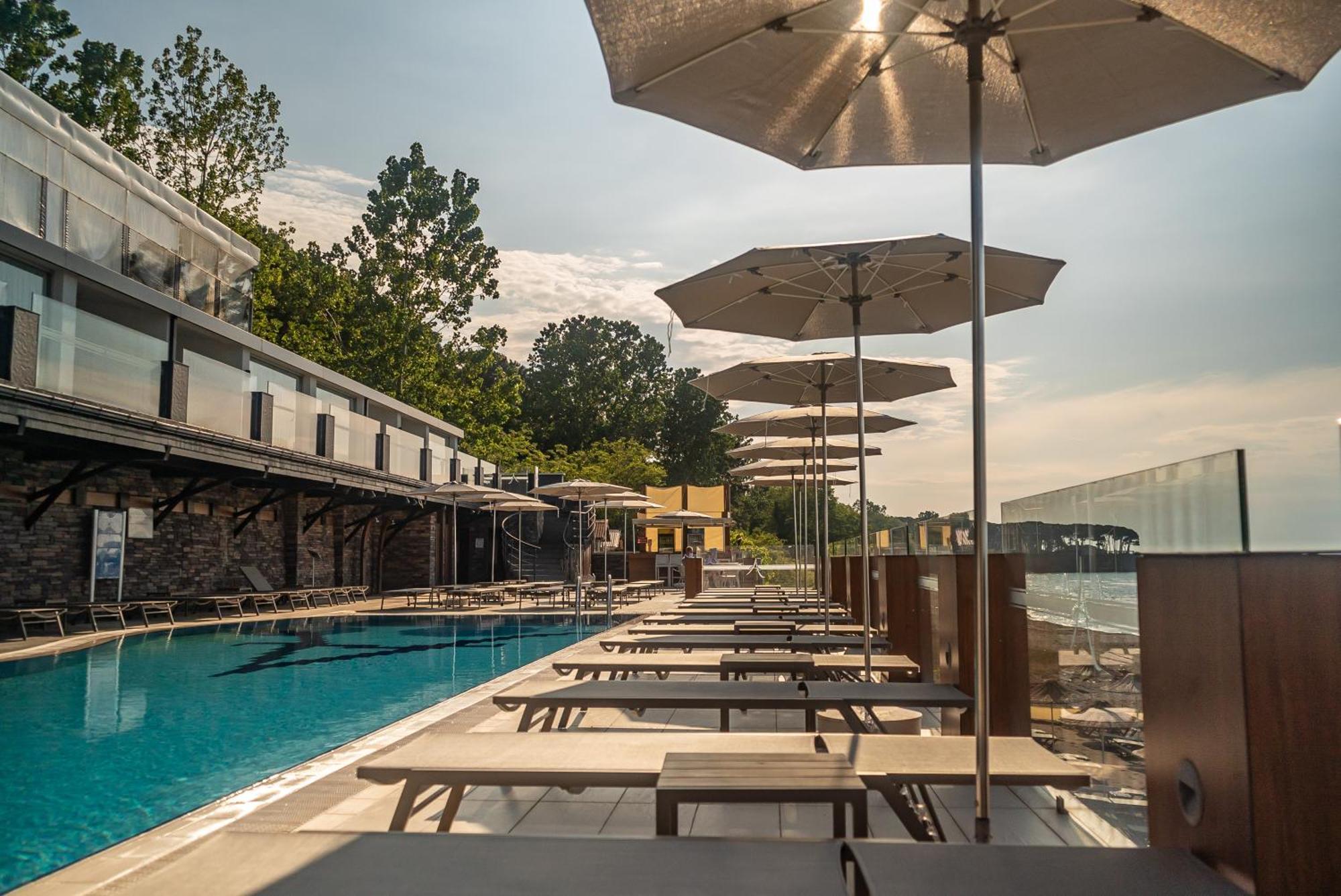 Atik Hotel Unye Buitenkant foto