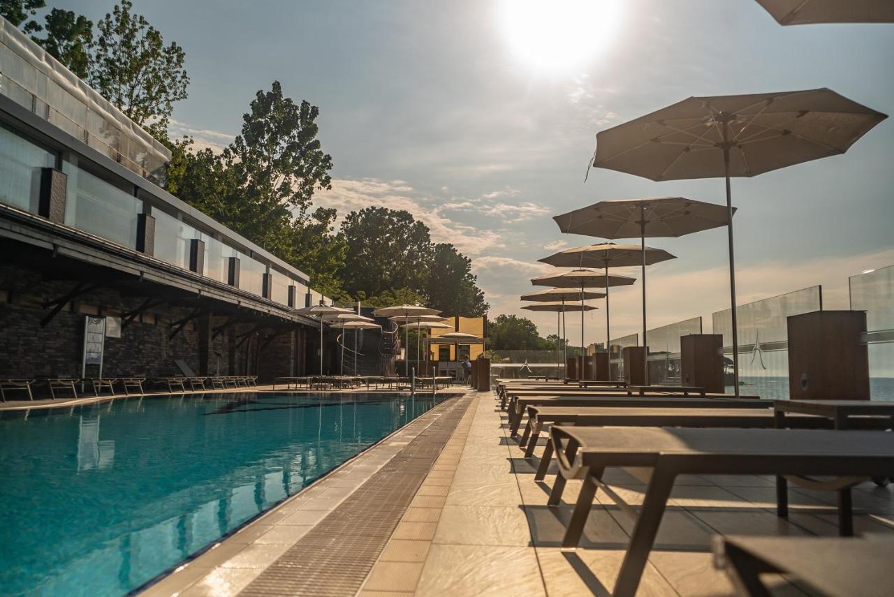 Atik Hotel Unye Buitenkant foto