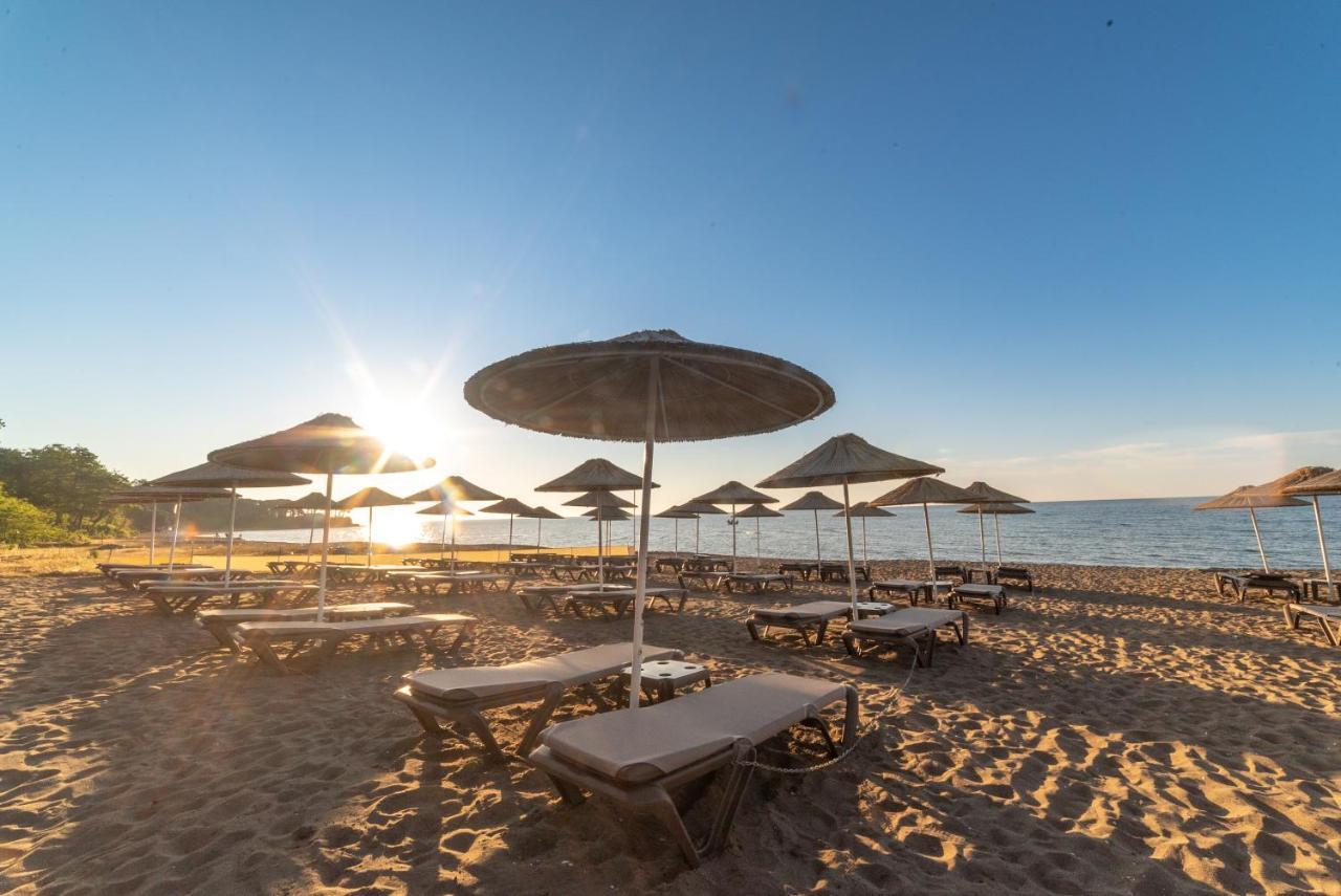 Atik Hotel Unye Buitenkant foto